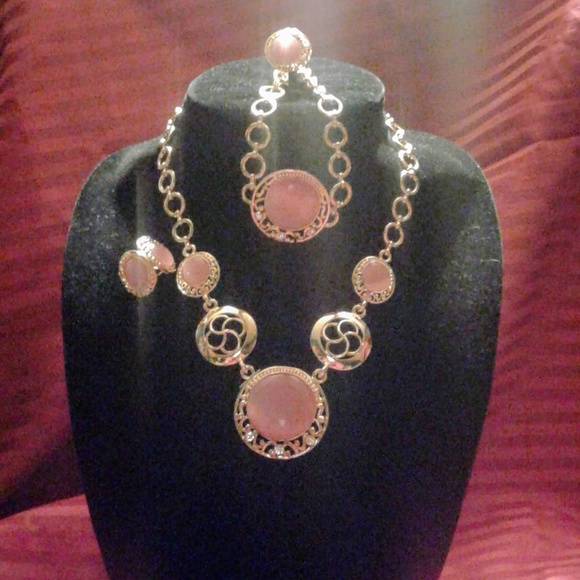 Necklace set - Picture 1 of 1